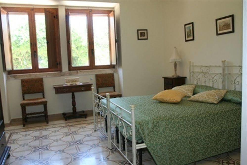 Masseria Cesarina B&B Castellana Grotte Exterior photo